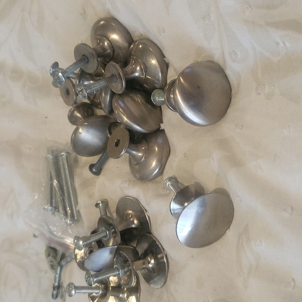 2 kinds of Knobs